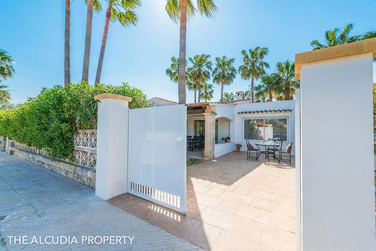 Villa Claudine Port de Alcudia  Spain